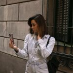 Adara Molinero Instagram - Un retoquito en la calle 🫶