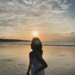 Adhisty Zara Instagram - 🤍🫧🫧🫧🚶🏼‍♀️‍➡️
