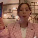 Adhisty Zara Instagram - kalo ke @riau_20 wajib pesen 🍕 4 🧀 ya!
