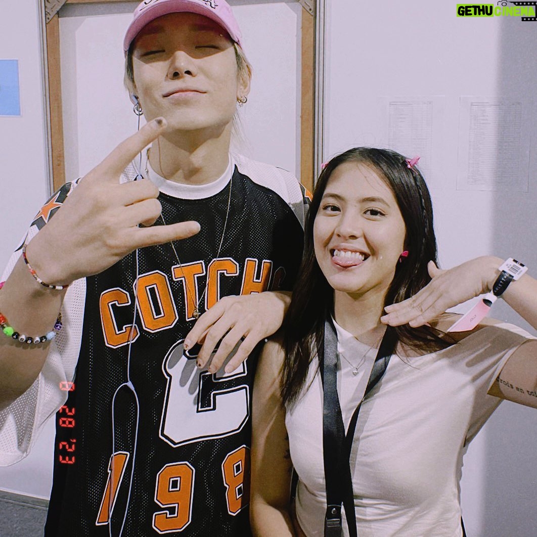 Adhisty Zara - 323.4K Likes - It was an honor to watch your show and meet you guys in person!! Thank you for the warm welcome!❤️ Hope to see you guys here again soon!