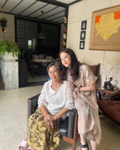 Adhisty Zara Instagram - Selamat lebaran!!! Maaf lahir batin ya💝 (kurang anak pertama gi sakiedh)