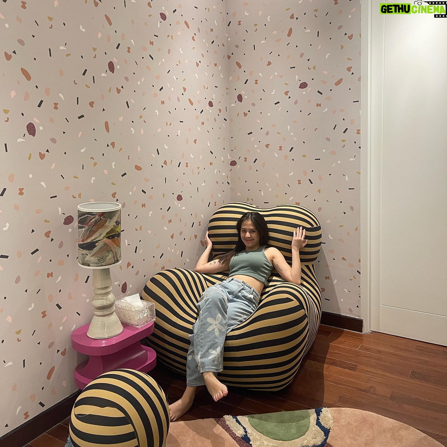 Adhisty Zara Instagram - πβ¨ Nestled in this charming apartment, where delightful nights turned into cherished memories. From its cozy comforts to the playful vibes and Instagram-worthy aesthetics, every moment here felt like a dream! thank u @sonarparaiso