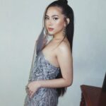 Adhisty Zara Instagram – “MUNKAR” tayang 7 feb 2024! NONTON YAAAAAAA!
–
Thank you semua selalu support, sayaaang kalian semua🤍
styled by: @ivanteguhsantoso 
dress by: @maisonbaazcouture 
make up by: @archangelachelsea