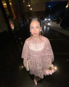 Adhisty Zara Instagram - happy wedding @debbypramestyaa & suamiik! . . styeld by @unadembler