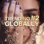 Aditi Rao Hydari Instagram - The whole world is in awe of Heeramandi’s jaadu! 🫶✨ Heeramandi: The Diamond Bazaaar is trending globally in 43 countries! #SanjayLeelaBhansali @bhansaliproductions @prerna_singh6 @m_koirala @aslisona @aditiraohydari @sharminsegal @therichachadha @iamsanjeeda @fardeenfkhan @taahashah @shekhusuman @adhyayansuman @rimpleandharpreet @shriparamanijewels @netflix_in