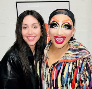 Adore Delano Instagram - ‼️ A proper family reunion w my @thebiancadelrio at her new Dead Inside show this weekend 🥹💖🌴
•
•
📸: @newwavechola 😘😘😘