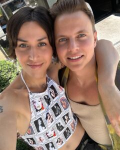 Adore Delano Instagram - Lunch time catch up date with my ride or die @courtneyact 💖 I love this one.