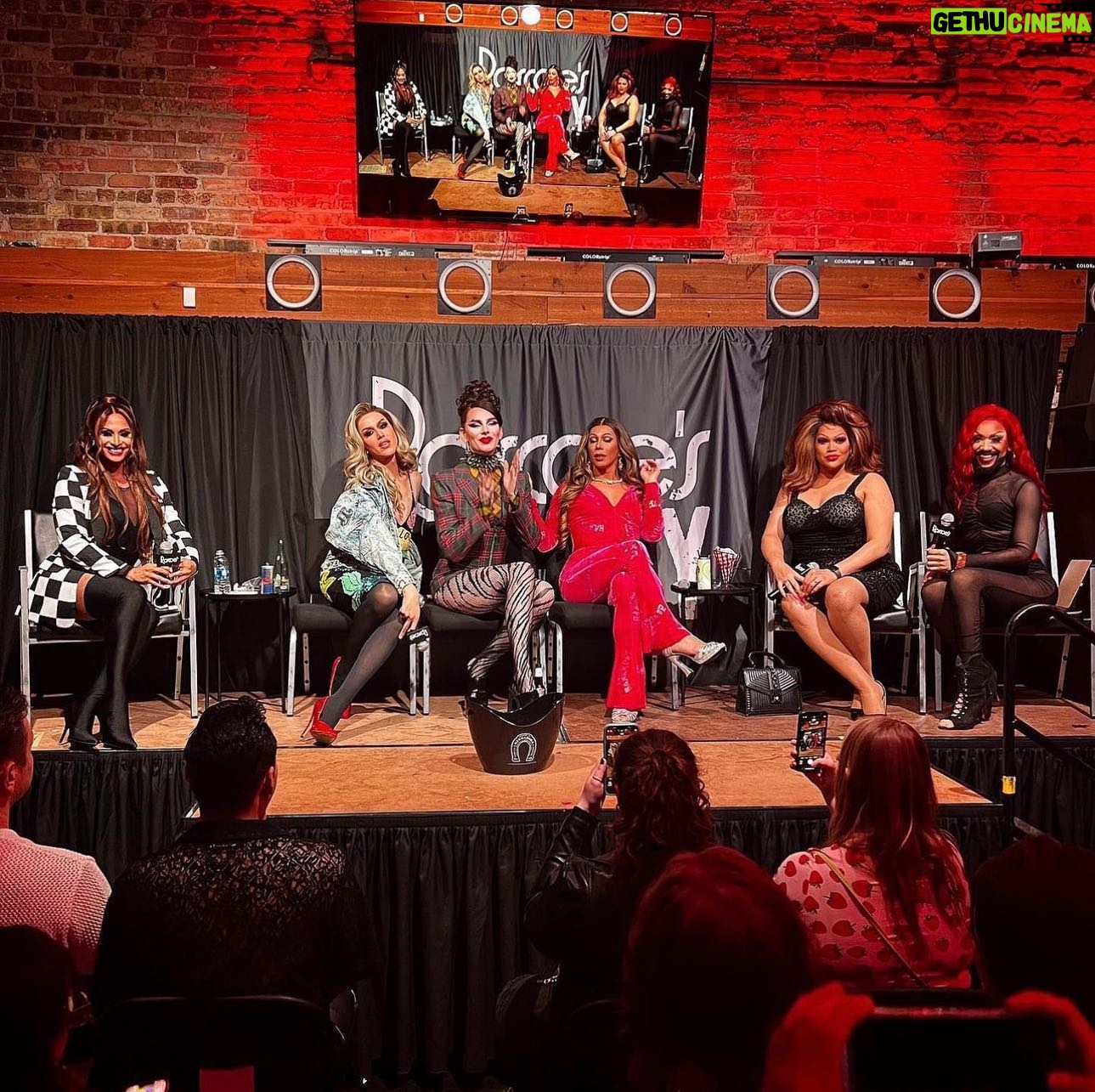 Adore Delano Instagram - I love you, @roscoestavern !! Tonight was such a vibe! 🥹 • • • CONGRATULATIONS TO @sashacolby !!! 😭 you did it bb! 💛✨