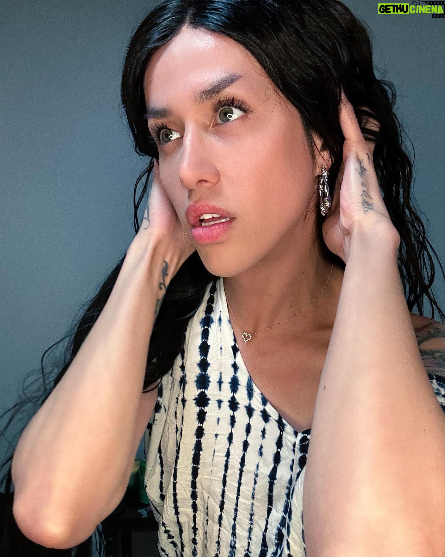 Adore Delano Instagram - Esmeralda, Esmeralda, let down your hair.