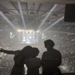 Adria Arjona Instagram - Que orgullo festejarte papá @ricardoarjona #blancoynegrotour