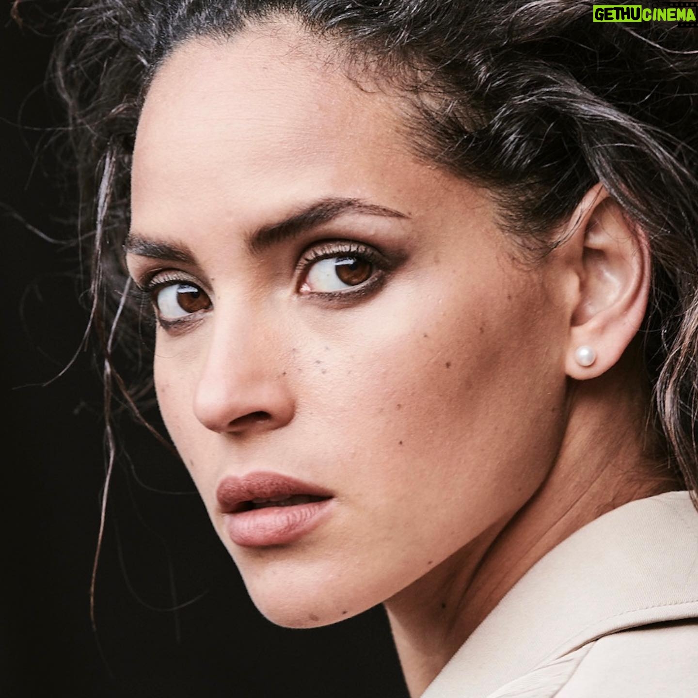 Adria Arjona Instagram - Love playing in-front of your lens my dear friend @ninomunoz What an honor to create and get a little weird with your family @mela_selva @carolagmakeup @renatocampora