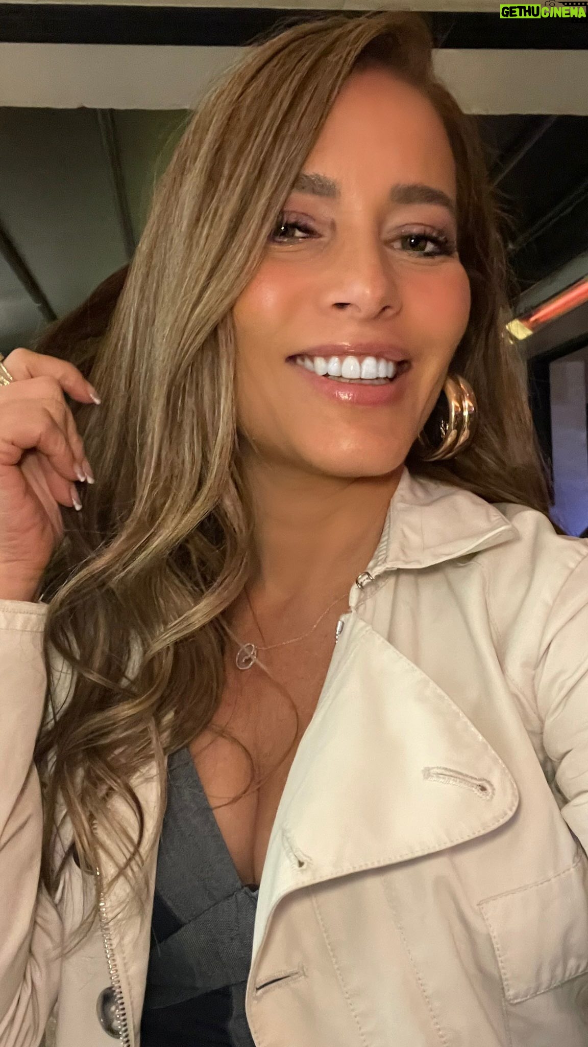 Adriana Fonseca Instagram - TOXIQUE… 😂 . . #lifestyle #cute #latina #mexicana #LA