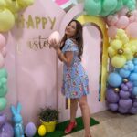 Adriana Fonseca Instagram - ¡Feliz Pascua a todos! ______ Que tu día esté lleno de alegría, amor y dulces sorpresas. 🐰🌷 May your day be filled with joy, love, and sweet surprises. . . . . . #HappyEaster #Easter2022 #SpringtimeJoy #primavera #cute #latina