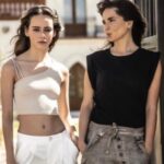 Adriana Louvier Instagram - Les dejo unas fotos de la serie “La mujer del Diablo” Con @azulguaita 🖤 @vixoriginals “Soledad y Daniela”