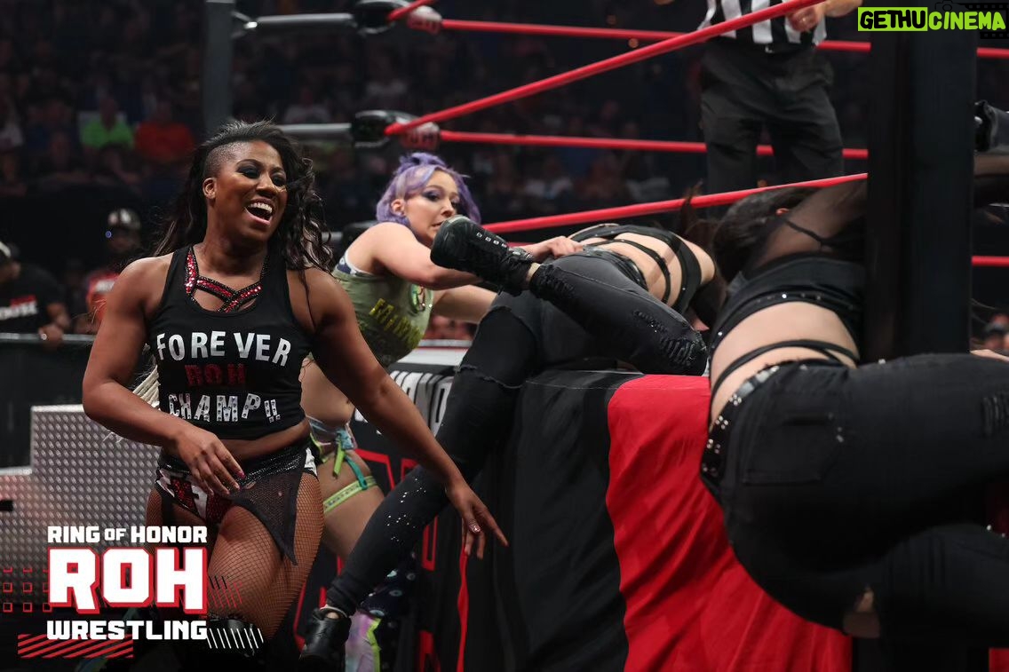 Adrienne Reese Instagram - .@ringofhonor Sooo let me go go and tell you bout my best minion #400237 3/4 π΅πΆπ΅πΆ #ForeverROHChamp #MinionOverlord #TheAlpha #FallenGoddess #JoshiKiller #ROHGateKeeper Who wants to join the #MinionMafia?!?!