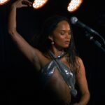 Agnes Nunes Instagram - Eu tô tão ansiosa pelos shows de 2024… 🥹 Comenta aqui onde vocês querem um show meu, tô de olho!!! Ps.: tem muita música nova vindo aí tb visse, do meu coração pro de vcs. 👀 🌹