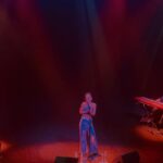 Agnes Nunes Instagram - Eu amo vocês, Lisboa ❤️ Obrigada por aquecerem meu coração ontem cantando e sentindo junto comigo cada música e segundo desse show, que vai ficar pra sempre no meu coração. Já já eu volto 🌹 Amanhã é em Porto, quem eu vejo lá? 😆🥹🌹🫠❤️ @baguarecords @primeiralinhapt fotos por ©️LuisMSerrao-ineews 📷