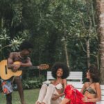 Agnes Nunes Instagram - Amo cantar com vcs @froesmari @taylan.oficial ❤️ 🌴🌹🧚🏾‍♂️✨ 📹 @asfotosdaliz
