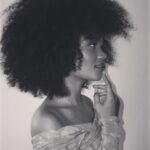 Agnes Nunes Instagram - :)