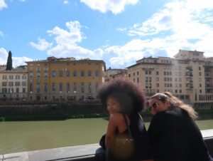 Agnes Nunes Instagram - Firenze sempre me abraça com a dose certa de amor e arte que preciso. Grazie per tutti Firenze, ti amo ❤️