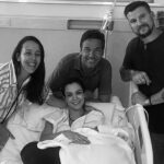 Agustina Cherri Instagram - Bono Vera nació el 22/01/2023 a las 09:19hs Es un Acuariano, conejo de agua. Tiene 3 hermanos que lo aman, un papá que yo amo con todo mi ser y una mamá feliz. Gracias Diego Halle por acompañarme en cada uno de mis viajes hacia los brazos de mis hijos. Y a todo el equipo @metodocomparto @comparto_net por ser los mejores. Parir y nacer en libertad!