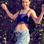 Agustina Cherri Instagram – Mi preferido de @saltanpepajeans usándolo hasta que no de más! ❤️ 😂