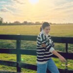 Agustina Cherri Instagram - Campo 🍁 @paulacahendanversoficial