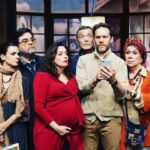 Agustina Cherri Instagram - ¡EL JUEVES ESTRENAMOS!🙌🏼🥳 Siete propietarios, un posible inquilino, una reunión de consorcio. Una votación. Una comedia verdadera. Te esperamos de Miércoles a Domingo en el @teatrometropolitanok 🎭 Entradas por @plateanet (Link en Bio) o en la Boletería del Teatro