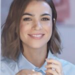 Agustina Cherri Instagram – Gracias @niveaargentina por traer esta brillante línea antimanchas a la vida! Inevitable a lo largo del tiempo no acumular ciertas manchitas: exposición al sol, embarazos 💙, genética son solo algunos de los factores que contribuyen a la creación de manchas.
NIVEA lanzó esta línea espectacular que consta de un serum, un fluído de día con SPF 50 y una crema reparadora de noche. Tratamiento fácil, no invasivo y excelente!