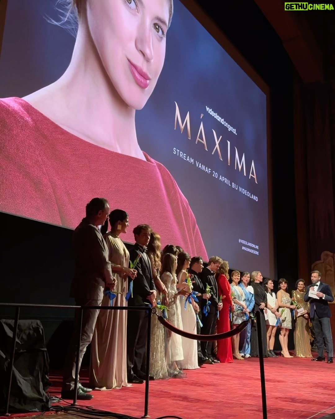 Agustina Palma Instagram - “Máxima” coming out April 20 on @videolandonline @millstreetfilms @maximaseries Special thanks to my team from Amsterdam Mua & hair @olasevich Style @krisstylaki @tribecathestore Ph @lerisdemolish & @espejoconstanza my partner in crime 🫶🏻 Ph. @lerisdemolish @daeloshots Ayer fue la premiere en Amsterdam de Máxima. Un sueño estar presentando una serie del otro lado del mundo de donde nací, rodeada de argentinos, representando un pedacito de historia de nuestro país. 🫶🏻 Una historia que te dejará con ganas de saber más. Y así será, segunda temporada confirmada 💥