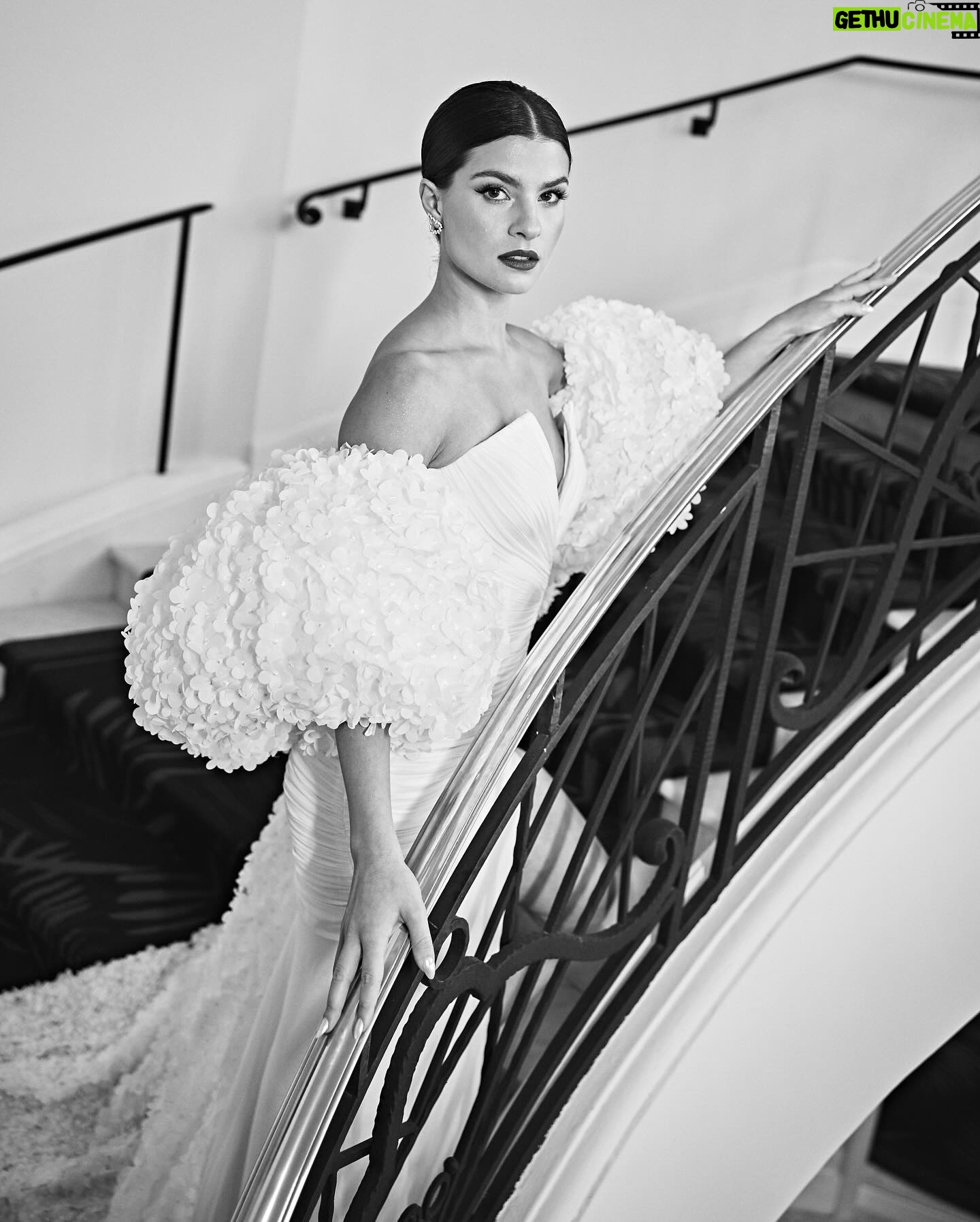 Agustina Palma Instagram - Cannes Film Festival 2024. 🤍 Algunas fotos que sacamos juntos a @pronovias en esta noche tan especial. Vestido de la nueva colección. Ph @gabrieledimartino Mua & hair @olasevich x @beautyexpertlancome @lancomeofficial
