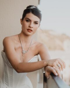 Agustina Palma Instagram - Ayer me sentí Audrey Hepburn 💎 Gracias @victorlafuentephoto una vez más por acompañarme con estos fotones disfrutando del @festivalmalaga 🙌
