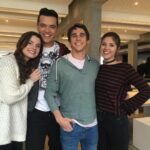 Agustina Palma Instagram - Se cumplen 7 años de #o11ce @disneyplus Algunos de ustedes siguen ahí,acompañándome en cada paso que doy, cada sueño cumplido, cada trabajo, experiencias y aventuras. Tenía 20 años, miro para atrás y veo todo el camino hasta aquí, que bonita es la vida, cuantas experiencias, cuantos recuerdos, cuánto mundo vino después de esto! Gracias universo por esta increíble oportunidad, por este equipo de oro, gracias @disneyplusla por confiar en mí para ser Martina Markinson y una vez más abrirme las puertas. 120 episodios Dos temporadas Dos años y medio de trabajo. Completamente agradecida 🙌✨ #martinamarkinson #disneyplus