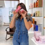 Ahlam Zaimi Instagram - @newpara.ma une nouvelle adresse à Casablanca qui vous propose : ☑️un vaste choix de produits de vos gammes préférées✨️ ☑️Un excellent service des conseillères sur place 🌺 ☑️ un jolie espace pour vous vous chouchouter🦋