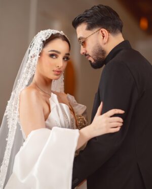 Ahlem Fekih Instagram - أنا ديما معك لين أحسن عروسة نراكي ❤️❤️
@hamdi_van_buuren 
@cherifouali