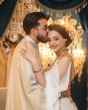 Ahlem Fekih Instagram - Contrat de mariage @fekih.ahlem 💍 @sanfara7050 
Dress : @elghanjacouture 
Realmaker : @sabrinafti  @scorpiodigitalwork 
Mua : @makeupby.dido 
@la_couronne_crowns 
Deco : @doniadeco
@elbaldistyle
Location : @lamenara_hotelandspa