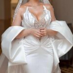 Ahlem Fekih Instagram - Recap of all the looks of my beautiful bride by Elghanja Couture ✨ @fekih.ahlem happy birthday my dear, wish you all the best ❤️ #elghanja #madewithlove ❤️ Montage vidéo by @yasmine.chamekh ✨