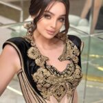 Ahlem Fekih Instagram - My beauty @fekih.ahlem 🤍 Dress @elghanjacouture 🤍 Reel edited by @sabrinafti 🤍 Hair @midou_hair_style 🤍
