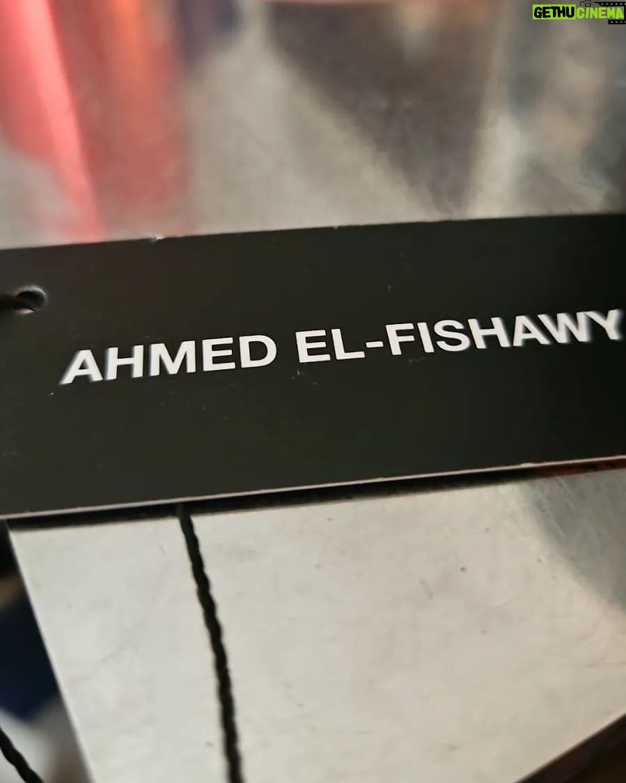 Ahmed Al Fishawy Instagram - we are that family that loves to ride in style @londoncabegypt #fishawy
