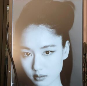 Ahn Eun-jin Instagram - Allure behind📸