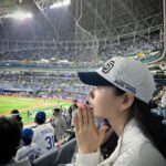 Ahn Eun-jin Instagram - Seoul series…✨🥹🫠💛✨ @mlbkorea @dodgers @padres