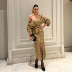 Ahu Yağtu Instagram – Dun aksamki @marieclairetr 35.inci yas kutlamalarina beni bebekler gibi hazirlayan isinin erbabi tum arkadaslarima bu tesekkuru bir borc bilirim 🙏🏻🤍💫🥂 Thanks to all my friends who are the best in their field to help me getting ready for this wonderful event of #marieclaire35 
Dress @ozgurmasur Styling @buraksanuk Glam @ondertiryaki 📷 @onemgunal ☺️
