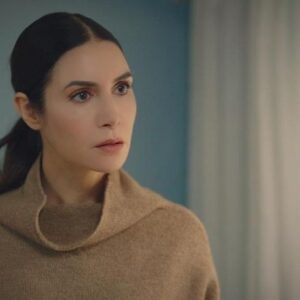 Ahu Yağtu Instagram - Yapimda ve yayinda, emegini dostlugunu ve destegini esirgemeyen tum arkadaslarima tesekkur ederim 🙏🏻 I want to thank to all who light our way to get to this level 🙏🏻 Elveda #suzan @kardeslerim @ngmediatv @atvturkiye @nazlihepturk @serkanbirinci @nesekelsoy @gulabus @mugesarican @resulozkaya
