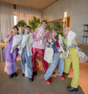 Ai Takahashi Instagram - 🍷🎂🍾🍇🪄🌼🥰✌🏻💄🧚🏻💖🦢🪽🌷✨
ㅤㅤㅤㅤㅤㅤㅤㅤㅤㅤㅤㅤㅤ
ㅤㅤㅤㅤㅤㅤㅤㅤㅤㅤㅤㅤㅤ
大好きなたろちゃんの40歳のお祝い🥂に
あべプロと、ゴキゲンズで駆けつけたよっ🌈🌈🌈

幸せ空間に
私たちも幸せいっぱいになりました💖💖💖
@tarolingal ちゃんっ
おめでとぉ🥳