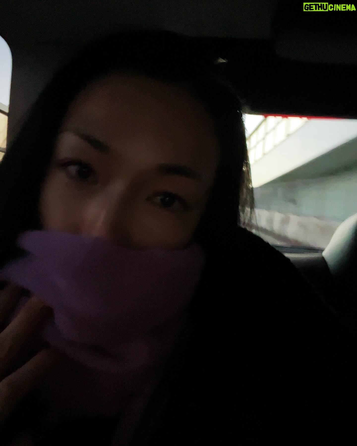 Ai Tominaga Instagram - Good morning🌕 冬の早朝出発はさむいね
