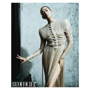 Ai Tominaga Instagram - ⁡
New work for L’Officiel China April Issue Cover❤︎
⁡
Photos by: @yorkhaiyang
Editting: @haozheng_hz
Styled by:  @leorouault  @haozheng_hz
Makeup: @clivexiong
Hair: @sofien.hair
Casting: @riz_tokyolady 
Location:@museerodinparis
⁡
@focusmanagementcn
⁡