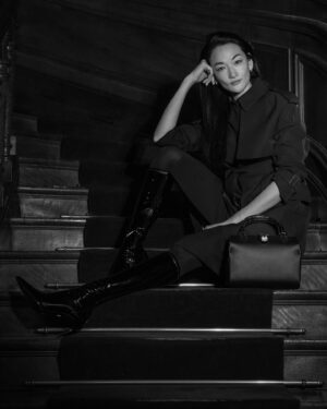 Ai Tominaga Instagram - ⁡
@morabito_official 　
1905年創業の老舗メゾン、モラビトのパリ本社の素敵なVIPサロンを訪問❤︎
数あるコレクションから、オルセー アヴェニューを選んでオーダー
アトリエの職人の仕事や、貴重なアンティークなどを拝見させてもらった素敵な時間でした。

Photo: @georgia_karabini
⁡
#morabito　#モラビト　
#orsay　#オルセー
⁡