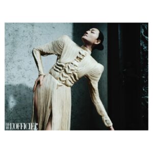 Ai Tominaga Instagram - ⁡
New work for L’Officiel China April Issue Cover❤︎
⁡
Photos by: @yorkhaiyang
Editting: @haozheng_hz
Styled by:  @leorouault  @haozheng_hz
Makeup: @clivexiong
Hair: @sofien.hair
Casting: @riz_tokyolady 
Location:@museerodinparis
⁡
@focusmanagementcn
⁡