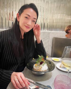 Ai Tominaga Instagram - ⁡
The last day in Paris
撮影も無事に終わりました💐
⁡
@restrantkei 
Cuisiner comme dans un rêve
⁡
Suit @amiparis 
Bag @maisonvalentino