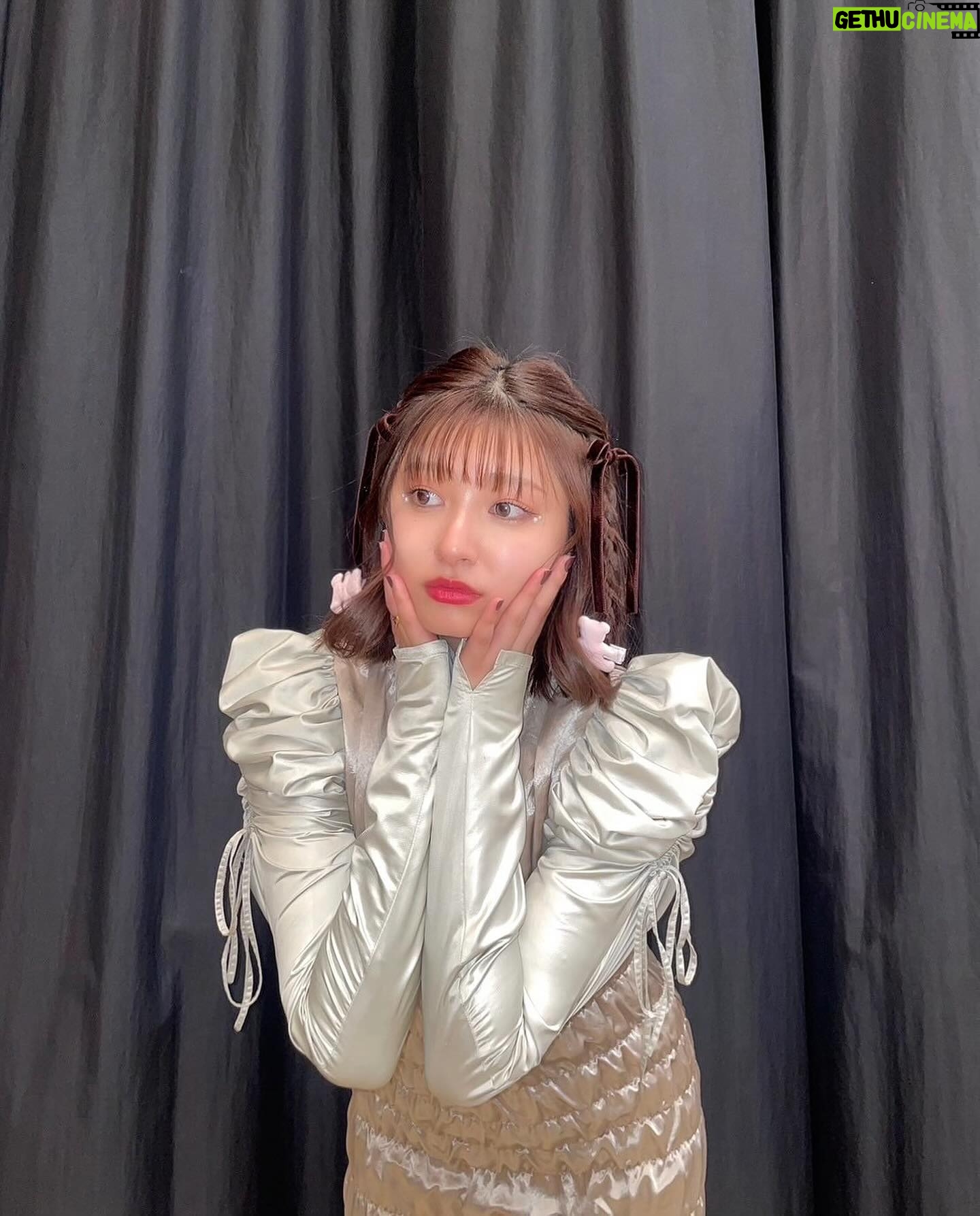 Ai Yoshikawa - 151.1K Likes - ☺︎
吉川愛ファンイベント2024
ありがとうございました〜🩶
1部は甘川愛さん、2部は強川愛さんになりました
またやりたいから、みんな来てくれる?よね?☺️笑
約束!